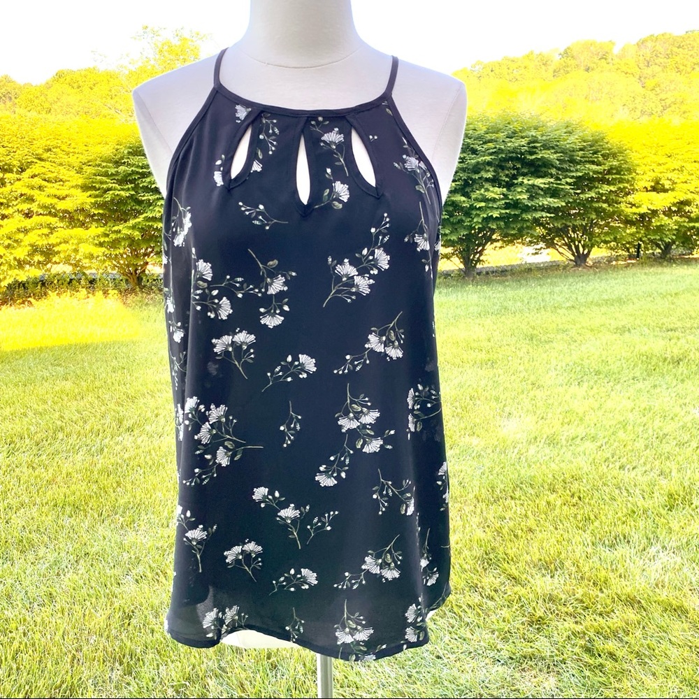 Papermoon Stitch Fix Walita Floral Cutout Detail Blouse Tank Black